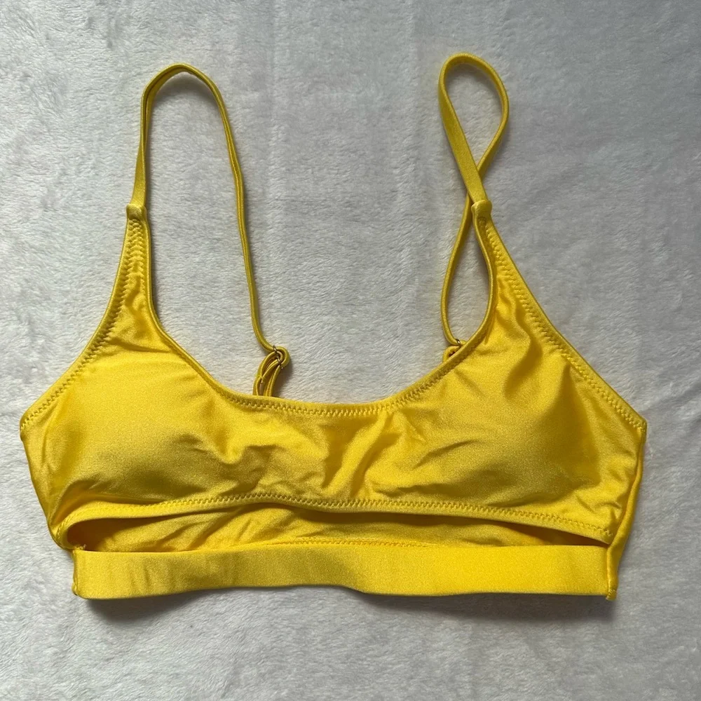 Amazon Yellow Cutout High Leg Bikini Size Medium NWOT